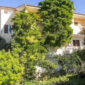 Bruno Apartment