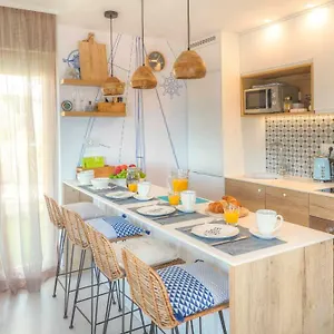 Nikky's Blue Dream Apartment