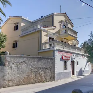 Andrino Apartment